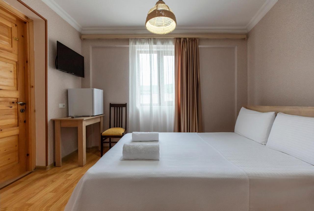 Royal House Hotel Gori Kültér fotó