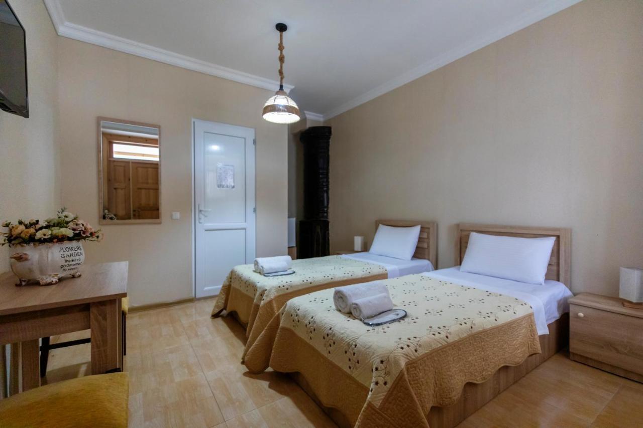 Royal House Hotel Gori Kültér fotó