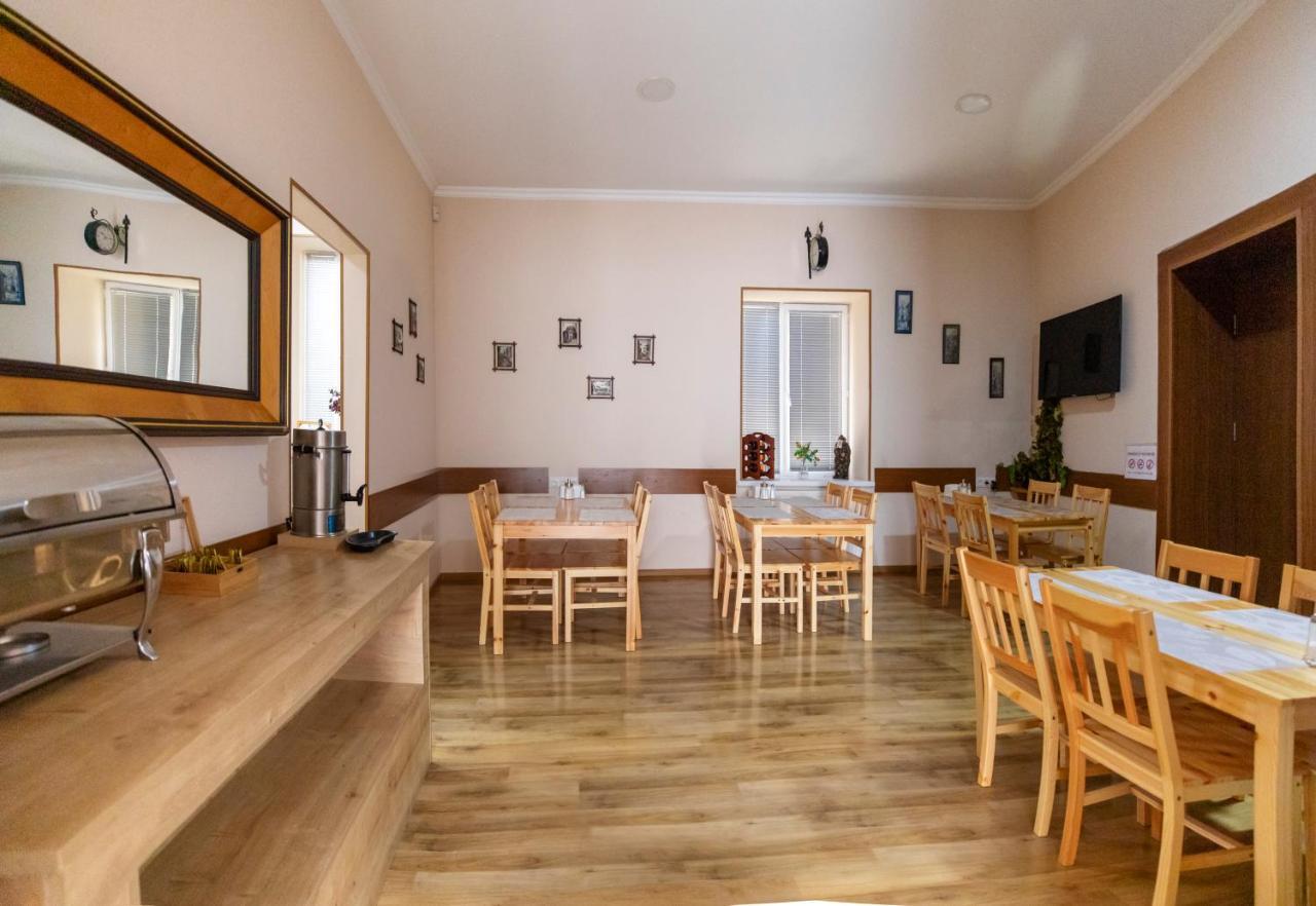 Royal House Hotel Gori Kültér fotó