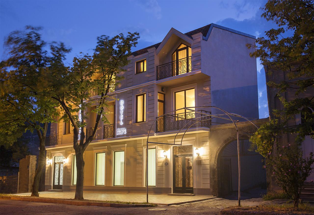 Royal House Hotel Gori Kültér fotó